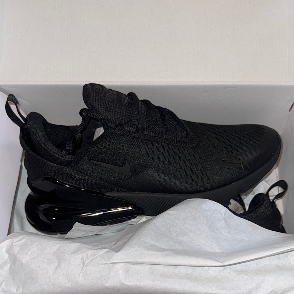 Nike Men's Air Max 270 Black Shoes